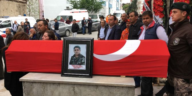 Kalp Krizinden Ölen Özel Harekat Polisi Son Yolculuğuna Uğurlandı