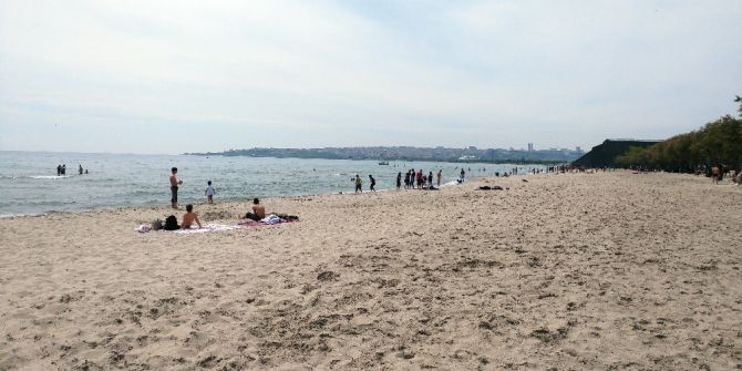 Sıcaktan Bunalan İstanbullular Denize Koştu