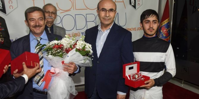 Jandarma Koşusu’nu "Ice Princess" Kazandı