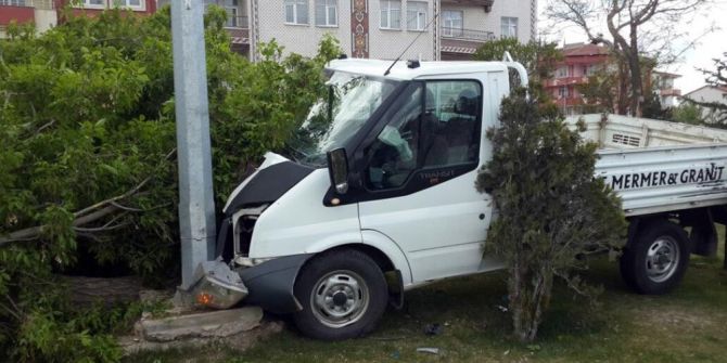 Yozgat’ta Trafik Kazası: 2 Yaralı