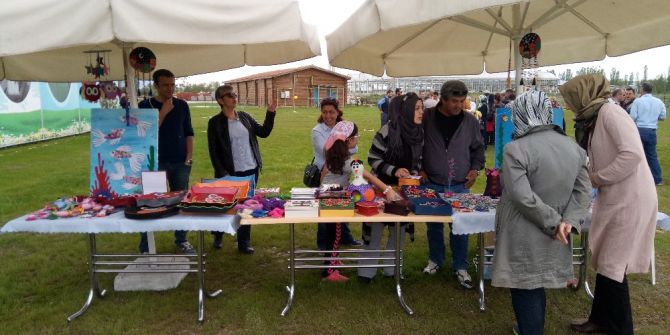 Hastaların El Emeği Göz Nuru Eserleri Sergilendi