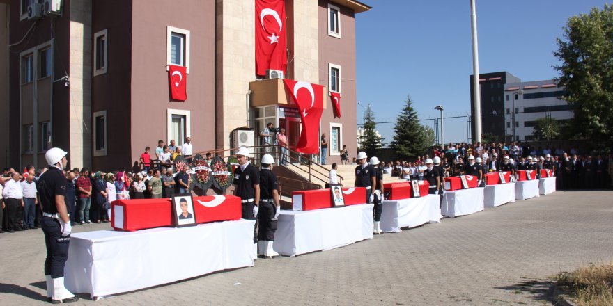 Bingöl Şehitleri Uğurlandı