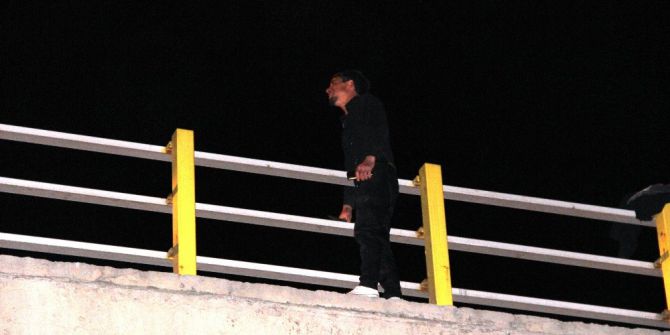 Eşi Tarafından Terk Edilen Genç, Eşinin Kızını Göstermediği İddiasıyla Köprüye Çıkarak İntihara Kalkıştı