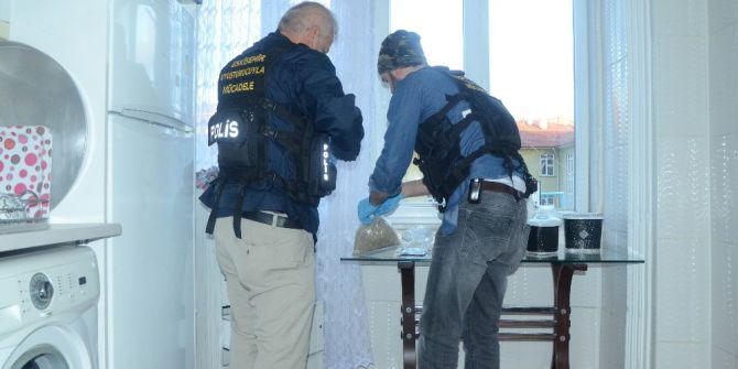 Zehir Tacirlerine Şafak Operasyonu