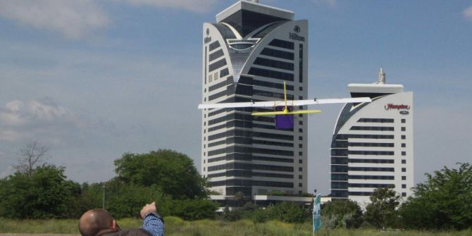 Bursa’da Liseli Öğrencilerin İmal Ettiği Uçaklar Havada Kapıştı