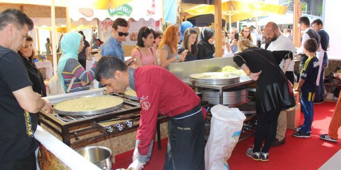 Tatlıfest’te Meşhur Kadayıfçı Sıtkı Usta Rüzgarı Esti