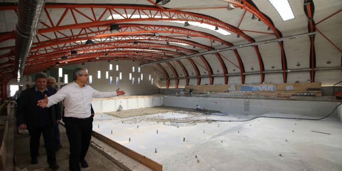 Karşıyaka’nın Yüzme Tesisi Haziran’da Açılıyor