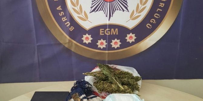 Bursa’da Zehir Tacirlerine Şafak Baskını