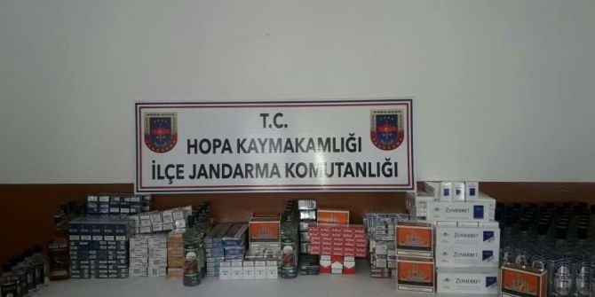 Kaçakçılar Ve Kaçaklar Jandarmayı Geçemedi