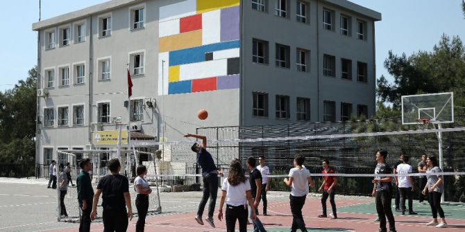 Konak’ta Okullara Ücretsiz Bakım