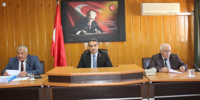 Meclis Üyeleri Müdürlüklerin Kapatılmasını Onaylamadı