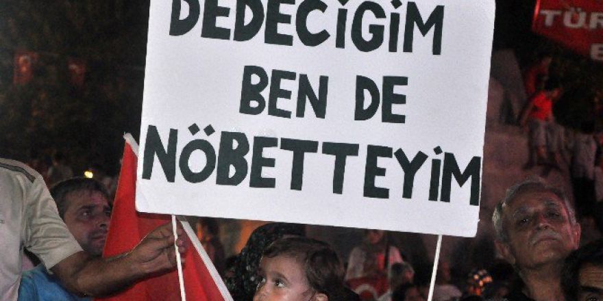 Antalya’da Demokrasi Nöbeti 19’uncu Gününde Devam Etti