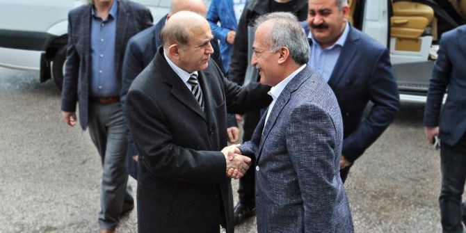 Ak Parti Milletvekili Burhan Kuzu’dan, Rektör Çomaklı’ya Ziyaret