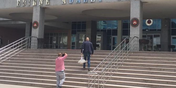 Ticari Taksiyle Uyuşturucu Ticareti Yapan 2 Kişi Gözlatında