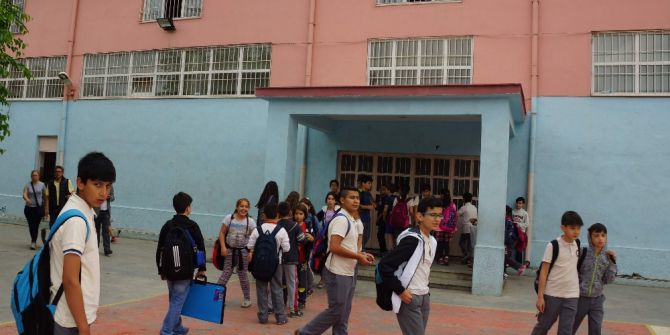 Spor Salonunun Demir Korkuluğu Kırıldı: 5 Öğrenci Yaralı