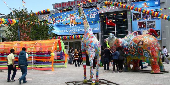 15. Van Akdamar Çocuk Ve Gençlik Tiyatroları Şenliği