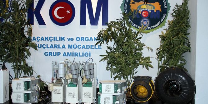 Alanya’da Uyuşturucu Satıcılarına Şafak Operasyonu