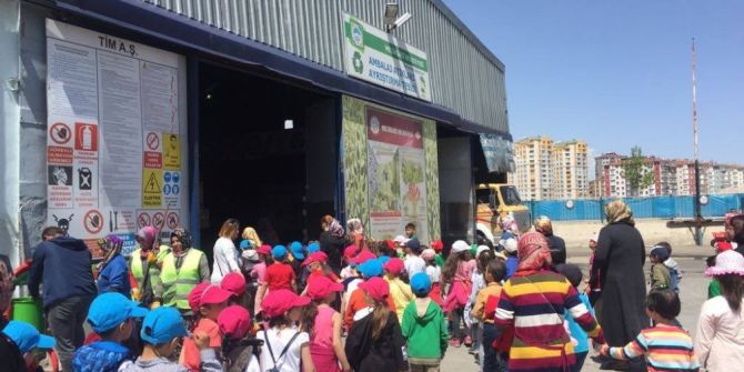 Öğrenciler Melikgazi Geri Dönüşüm Tesislerini Ziyaret Etti