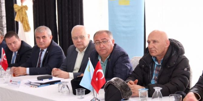 Başkan Altınok Öz, Kırım Teşkilatları Platformu’nun Toplantısına Katıldı