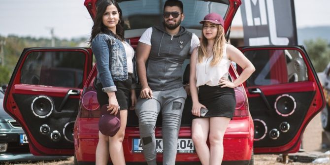 Otomobil Tutkunları Milas’ta Buluştu