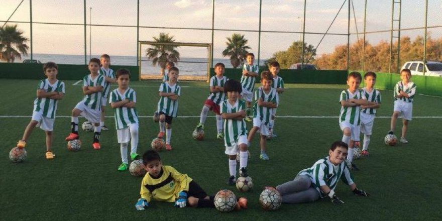 Urla’da Minikler Yaz Kampında