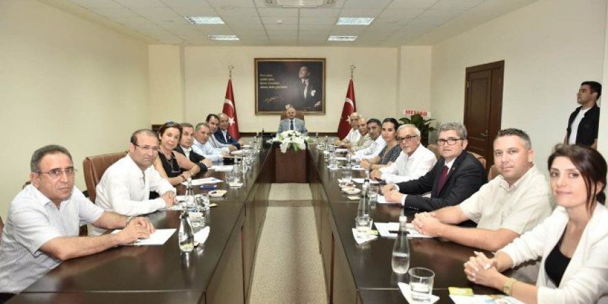 Çakacak: “İş Dünyası Üretimi Ve İstihdamı Artırarak Ülkemize Katkı Sunmaya Devam Etmeli”