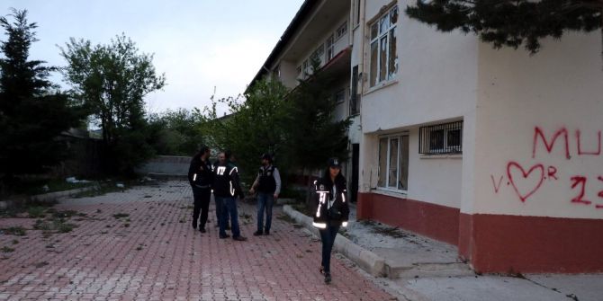 Yozgat’ta Uyuşturucu Operasyonu 2 Gözaltı