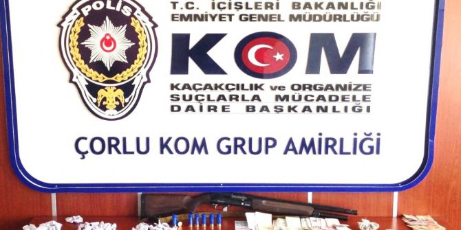 Tekirdağ’da Uyuşturucu Ticareti Yaptığı İddiasıyla 6 Kişi Tutuklandı