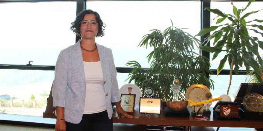 Ege Maden İhracatçıları Birliği Yönetimine Kadın Eli Değdi