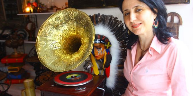 Nostaljiyi Teknoloji İle Buluşturdu