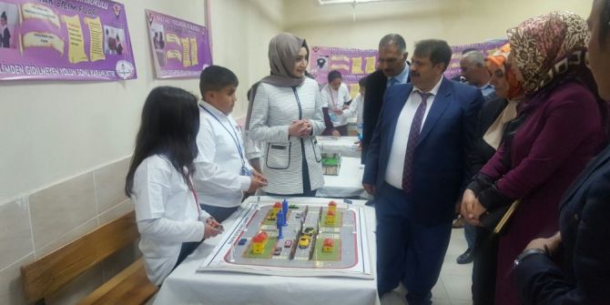 Ağrı’da Tübitak Bilim Fuarı