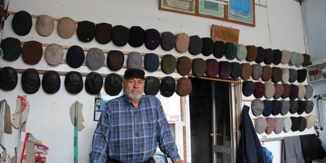 55 Yıldır Şapka Dikiyor