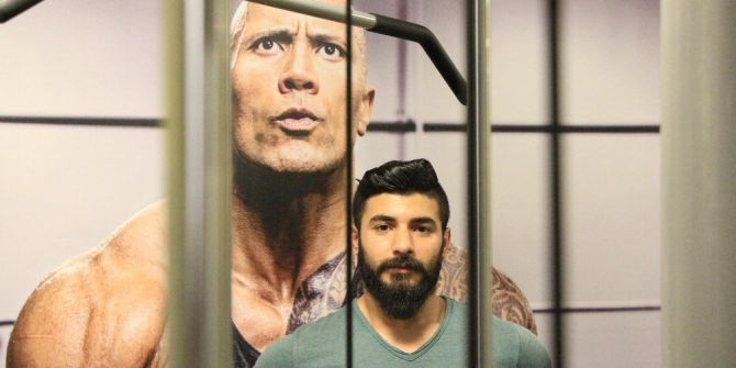 Yürüme Engelli Sporcu Gencin Tekerlekli Sandalyesini Çaldılar