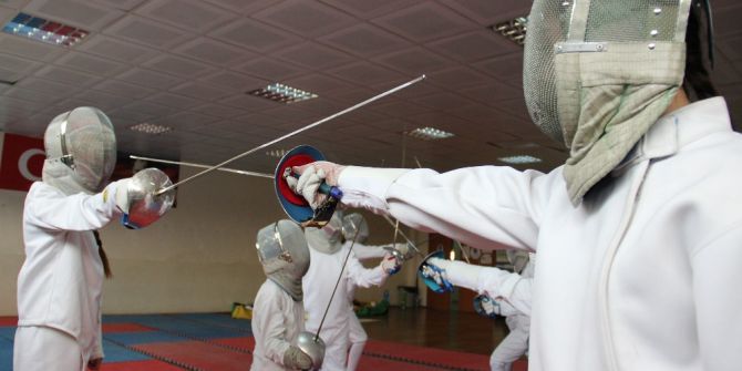 Çocukların Yeni Gözde Sporu Eskrim