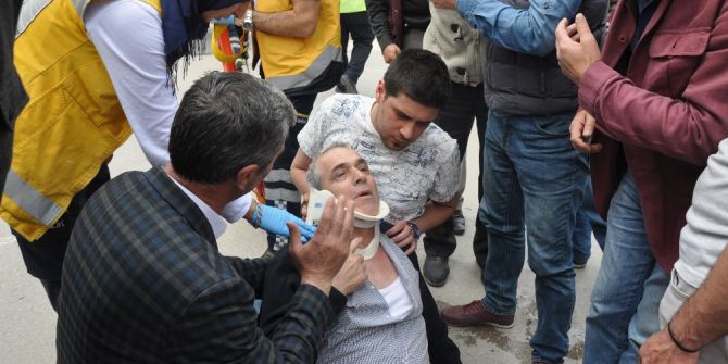 Çarptığı Adamın Başından Ayrılmadı