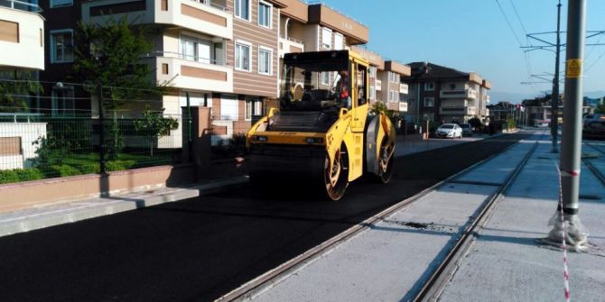 Akçaray’ın Geçtiği Yollar Asfaltlanıyor