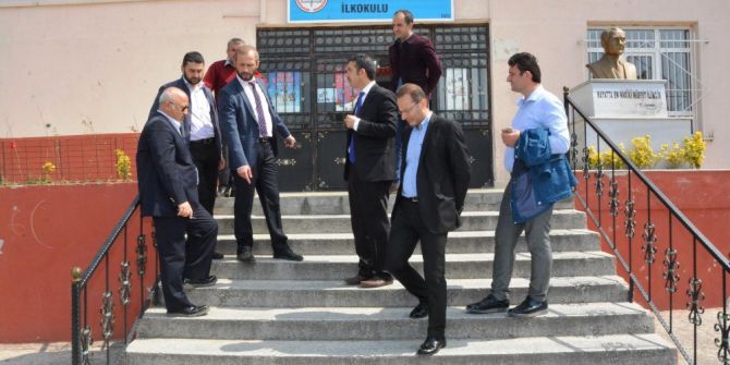 Mahalle Gezilerinde Eksikler Gideriliyor