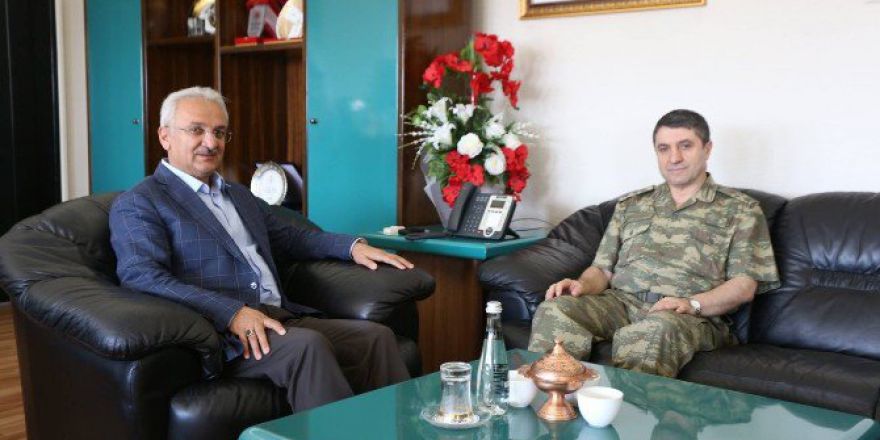 Bayraktaroğlundan Başkan Başsoy’ Veda Ziyareti