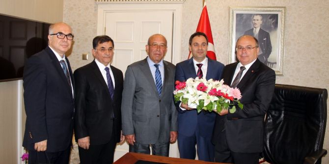 Vakıflar Haftası Kutlanıyor