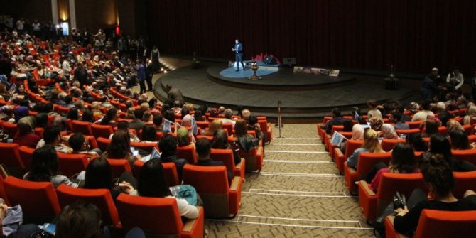 Gaün’de Coşkulu Türkmen Gecesi Konseri