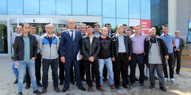 Maaşlarını Alamadıklarını İddia Eden Güvenlik Görevlilerinden Hastane Önünde Eylem