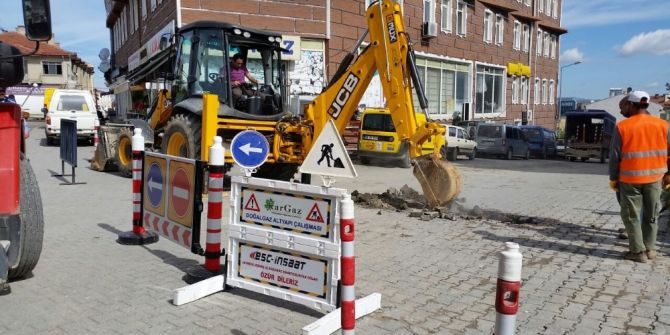 Devrekani’de Doğalgaz Çalışmaları Başladı