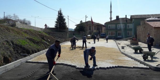 Süleymanpaşa Belediyesi’nin Yol Yapım Ve Onarım Çalışmaları