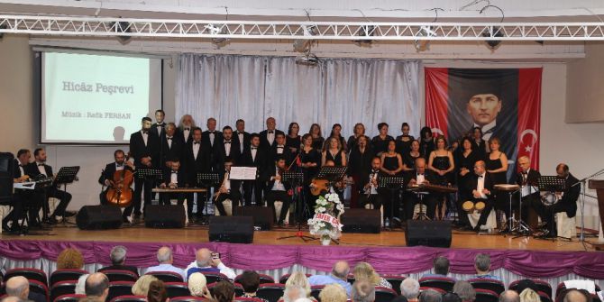 Balıkesir Türk Müziği Korosunun Konseri İlgi İle Karşılandı