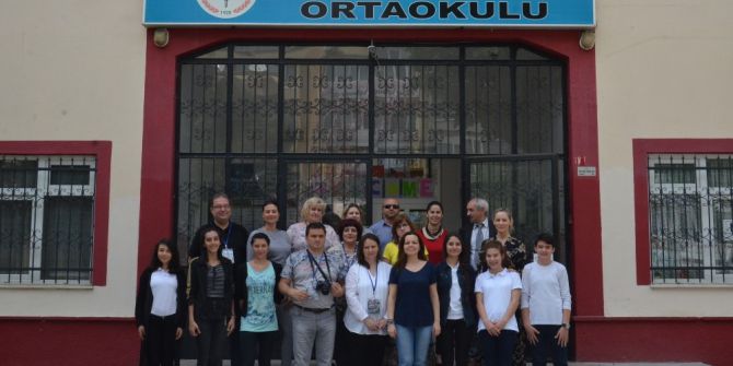 Yabancı Öğretmenler Okullara Hayran Kaldı