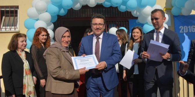 Başkan Genç, El Sanatları Sergisini Açtı