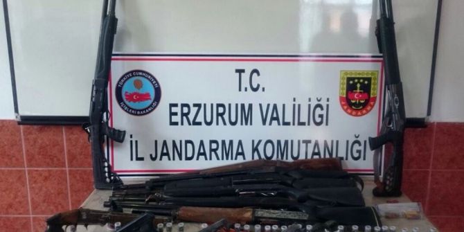Silah Kaçakçılarına Jandarmadan Şafak Baskını