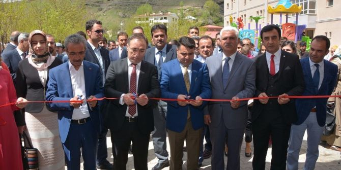 Çatak’ta Yılsonu Sergisi