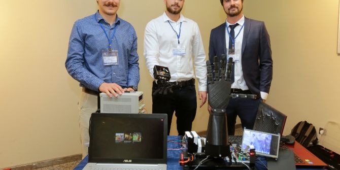 Üniversiteliler Bomba İmha Eden Robot Tasarladı