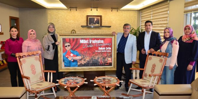 Hanım Evleri Yöneticilerinden Başkan Çetin’e Teşekkür Ziyareti